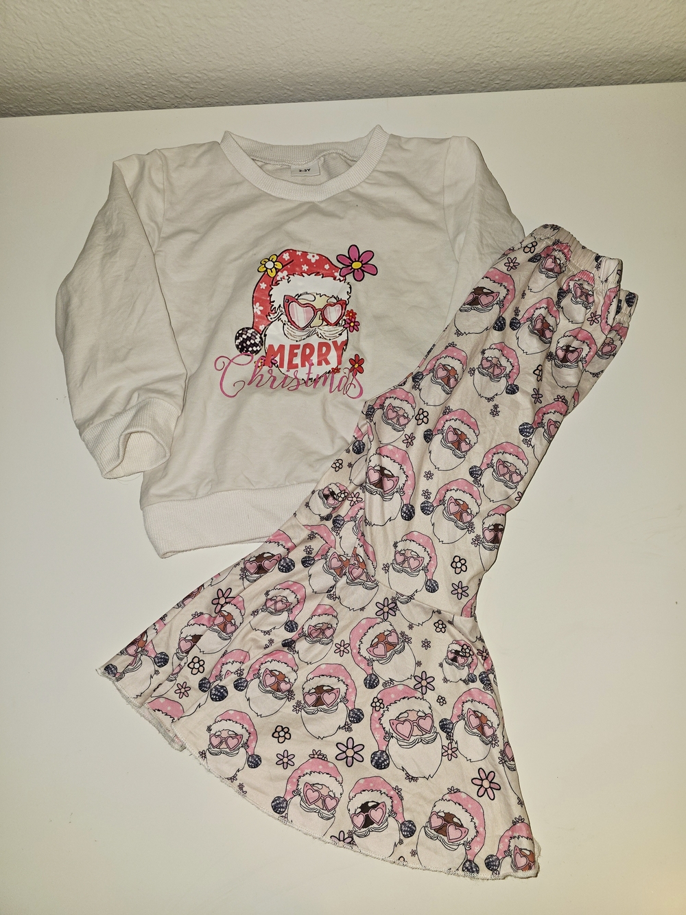 Girls White and Pink 'Merry Christmas' Pajama Set